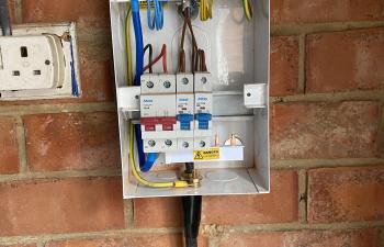 Apprentice’s First Fuse Board